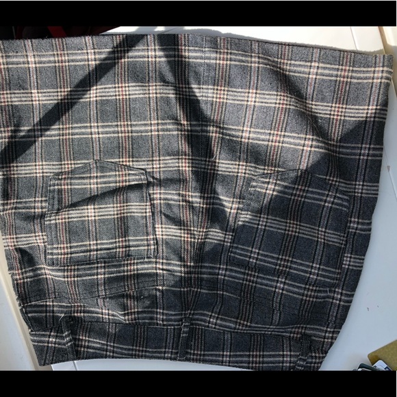 Subdued Striped skirt - Picture 2 of 3